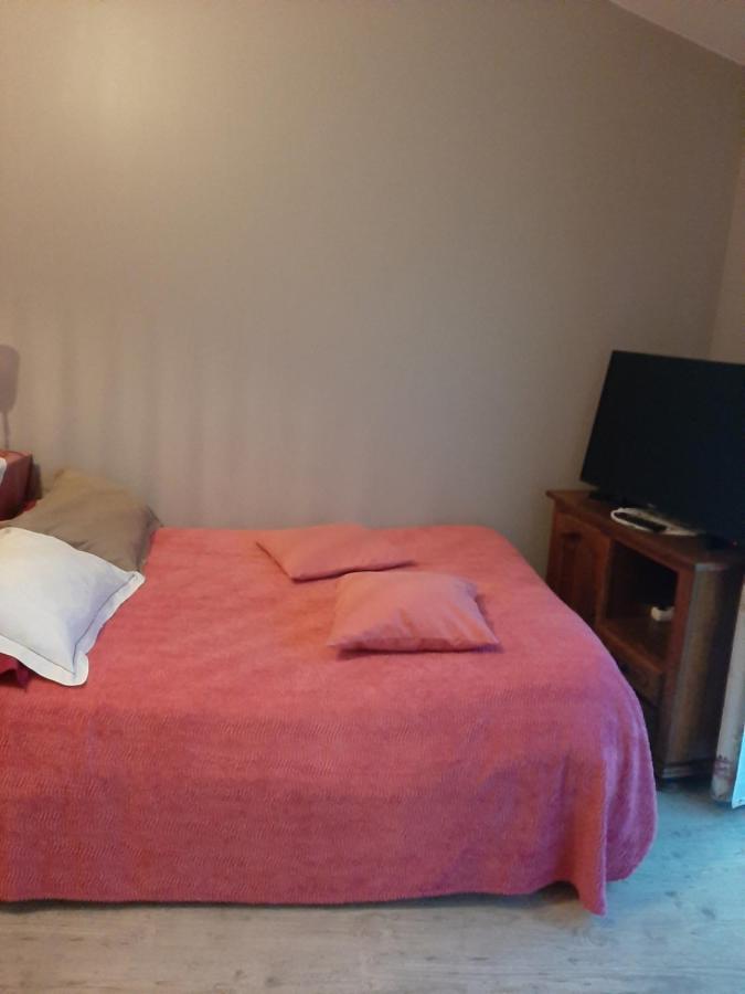 Chambre D Hotes Saint-Laurent-de-la-Barriere Екстериор снимка