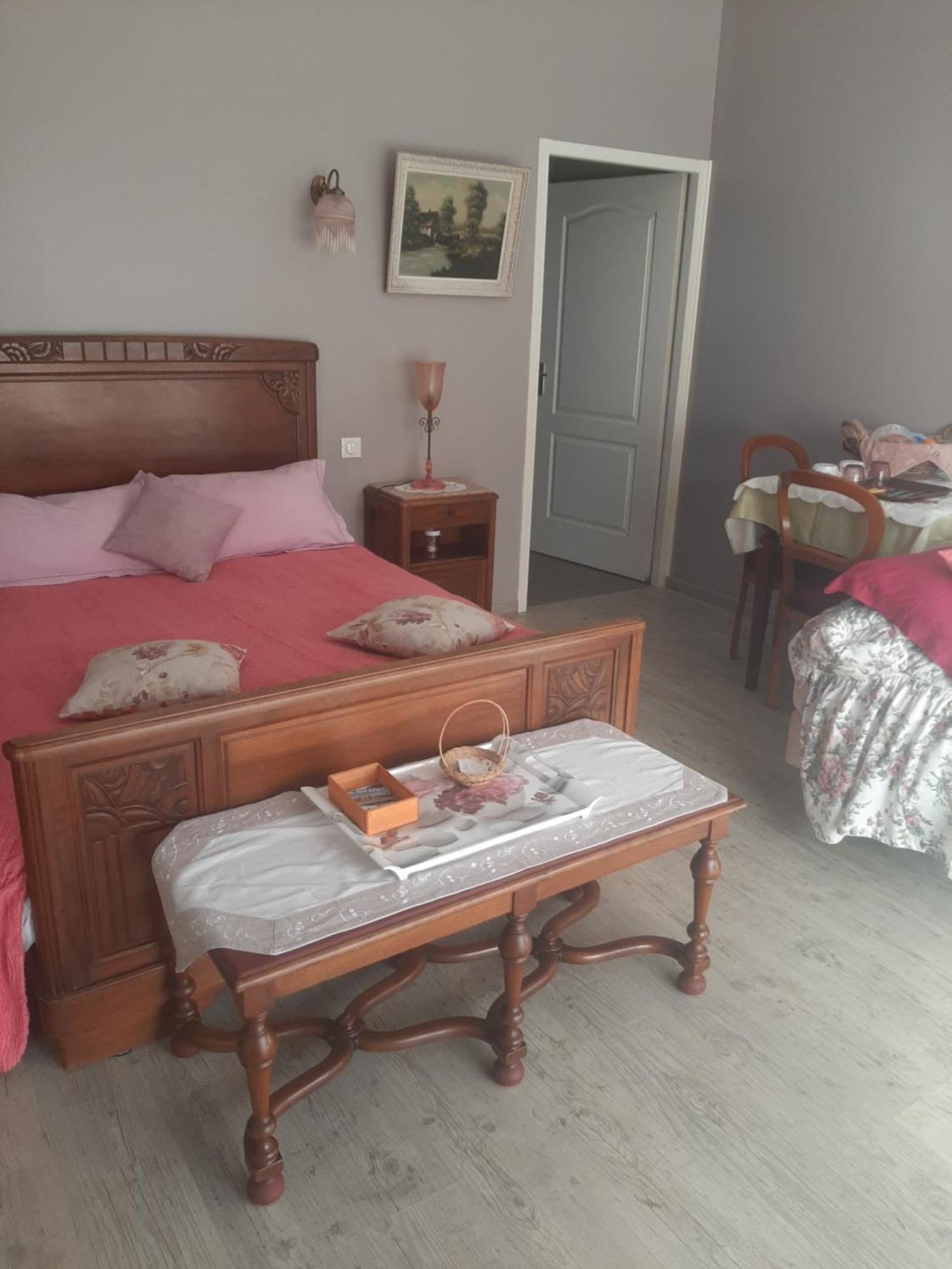 Chambre D Hotes Hotel Saint-Laurent-de-la-Barriere Екстериор снимка